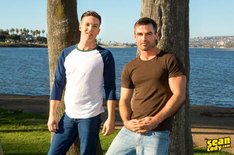 Beefcake Daniel and strongman Cole in hot anal sex outside