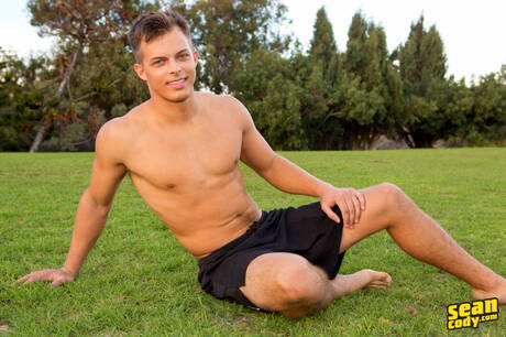 性感男孩 Jayden、Blake 和 Jake Porter 在戶外享受激情三人性愛