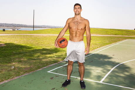 Well-built Sebastien posing naked and showing his ass outdoor