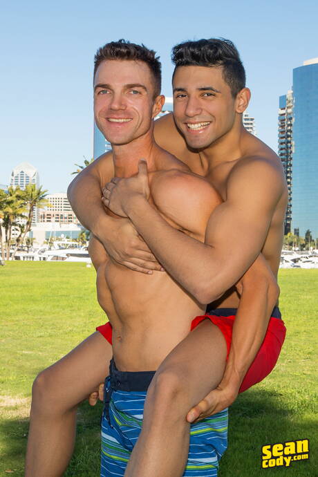 Beefy Marty and hunk Joe in hot ass bang outdoor