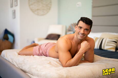 Sean Cody: Latin bodybuilder Presley Scott fuck ass after blowjob