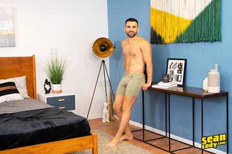 大力士德魯展現完美身材