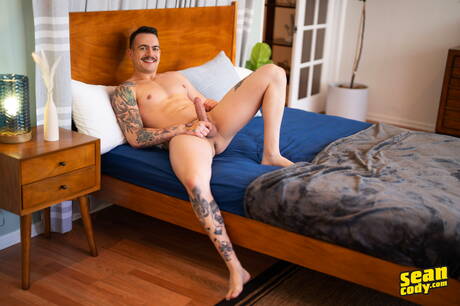 Superstud Brysen and muscular Guido fuck ass after sucking dick