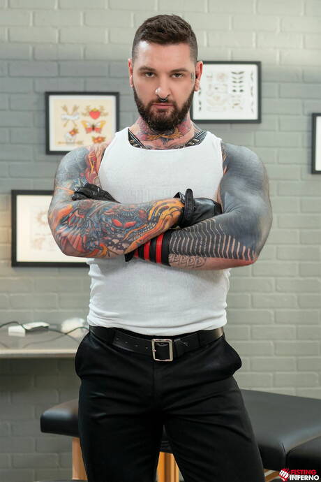 Heiße amerikanische Jungs, Strongman Teddy Bryce und Strongman Archer Croft, mögen Fisting