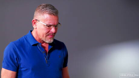 O bem construído Asher Day e o musculoso Scott Hardy fazem um bom sexo anal