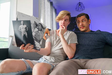 Pretty american boys stud Rocky Vallarta and young boy Jordan Lake have a hot sex