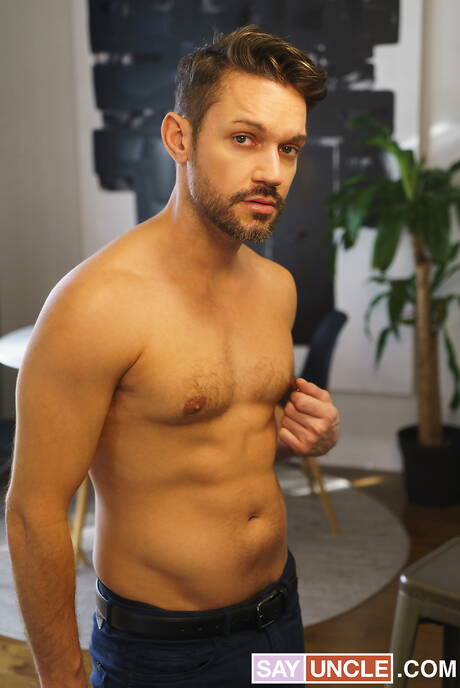 Dad Creep: Canadian strongman Brent North and american well-built Dale Kuda fuck ass after blowjob