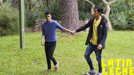 Latin Leche: Beautiful boy Nicolas and young Duno fuck ass after sucking dick outdoor