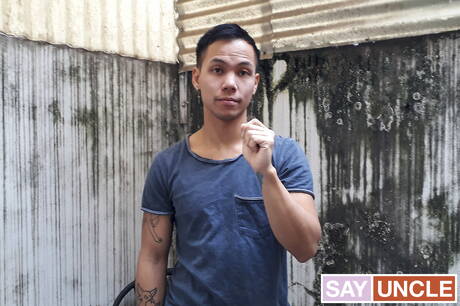 Latin Leche: 터프가이 파코와 슈퍼스타 루이스가 야외에서 즐거운 오럴 섹스를 즐긴다