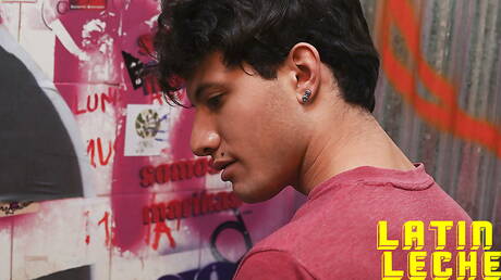 American young dude Jayden Marcos and argentinian beautiful boy Ayun in hard anal sex