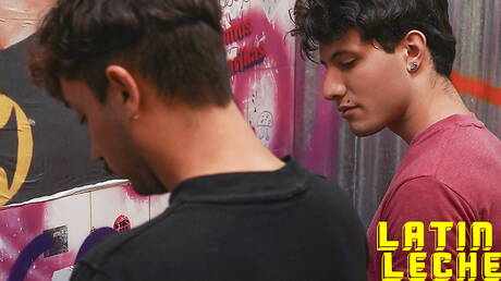 American young dude Jayden Marcos and argentinian beautiful boy Ayun in hard anal sex