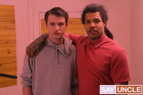 Two american guys hot twink Maxx Monroe and well-built Floyd Johnson have anal sex