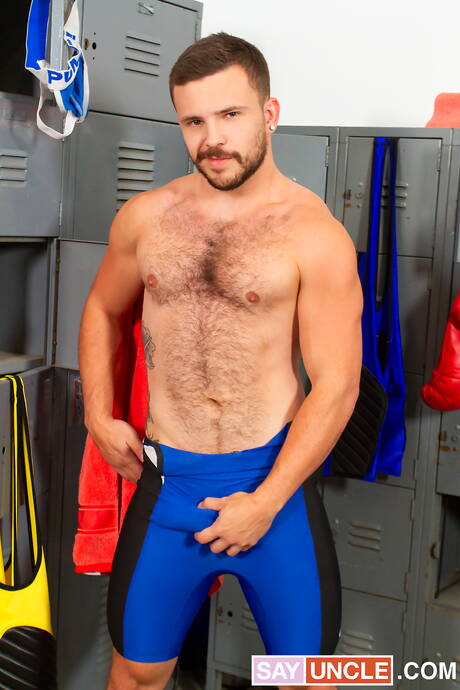 American twink Dakota Lovell and superstud Eric Fuller sucking and fucking each other