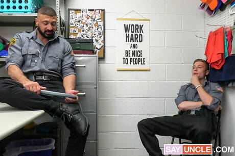 Italian hairy bear Marco Napoli and american hot twink Cole Church love each other