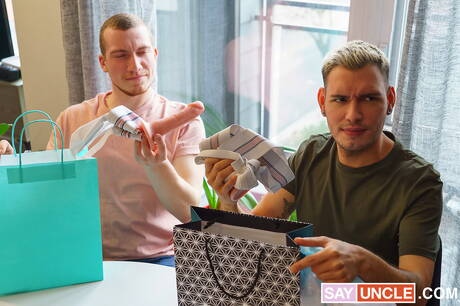 Mateo Zagal, Teddy, William, Mateo Torres in groupsex scene