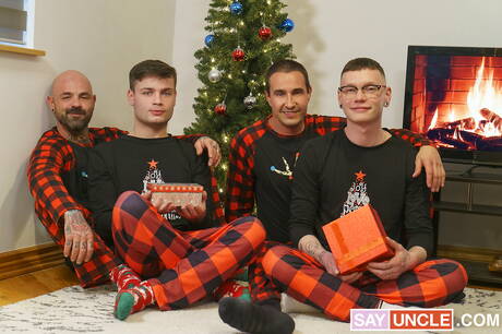 Twink Trade: Marco Bianchi, Nick Ford, Rogue Status, Ryan Bailey in hot bang