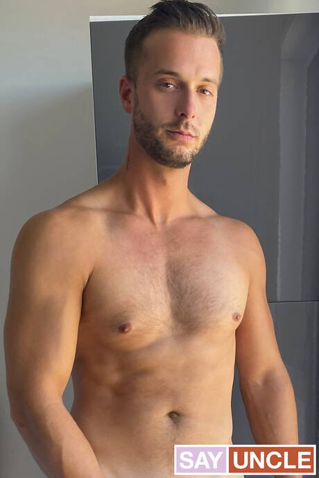 Canadian muscular Manuel Skye and beefcake Nathan have a good sex