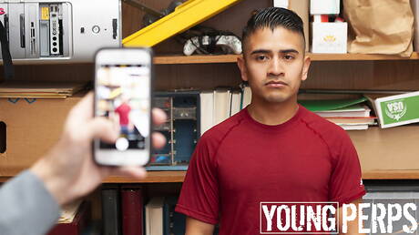 El joven estadounidense Dublin Grey y el semental Valentino en una acción homosexual caliente