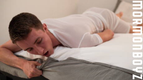 Missionary Boys: Canadian hot twink Peter Pounder having a pleasure