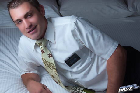 Strongman Elder Hatch jack off his dick