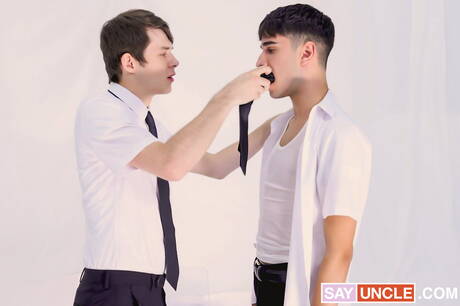 Two american guys young boy Rob Quin and twink Dakota Lovell have anal sex