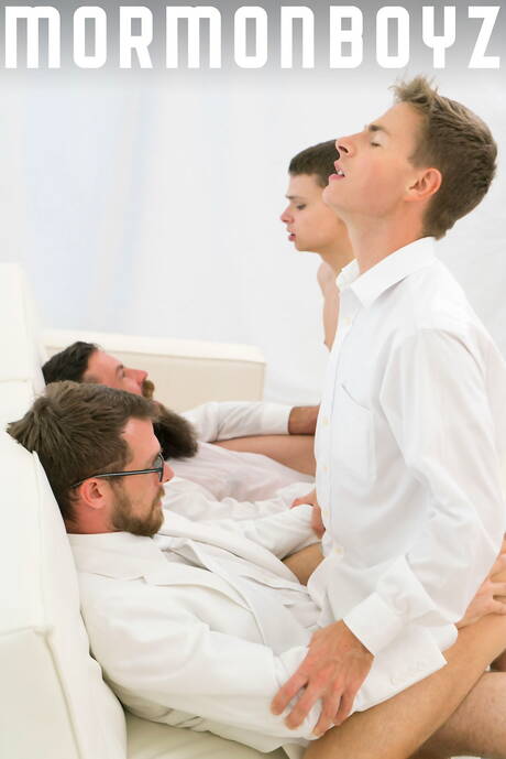 Two american boys twink Britain Westbury and beautiful boy Austin Xanders make a love