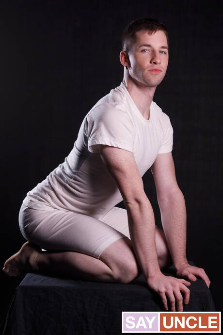 Missionary Boys: Canadian hunk Manuel Skye and canadian well-built Thyle Knoxx fuck ass after sucking dick