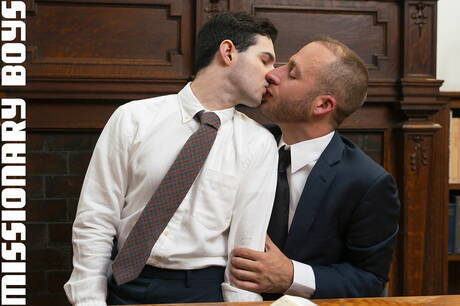 Hunk Damian Hult and american hot bear Joel Someone in hot homosexual scene