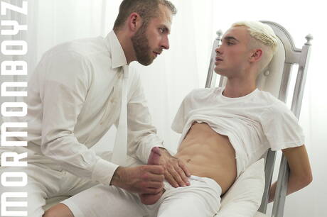 Nice american guys twink Joe Ex and mature bear Joel Someone doing a handjob