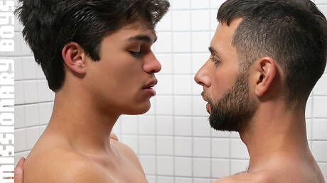 American stars beefy Argos Santini and young dude Jason Wolf have a hot couple sex