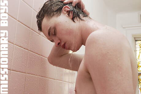 Sexy americans, hot twink Mel Grey and young boy Alex Riley have a hot couple sex in bathroom