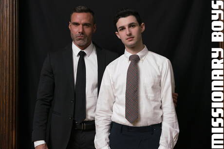 Muscular Damian Hult and well-built President Skye in ass spanking scene