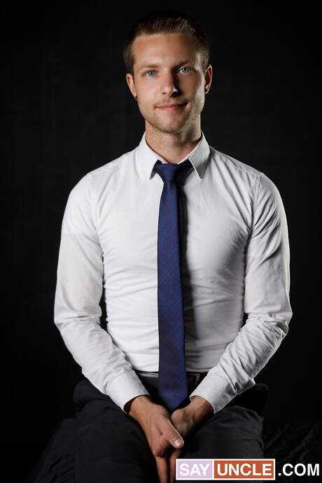 Der kanadische Superhengst Manuel Skye und der kanadische Schönling Benjamin Blue beim harten Analsex