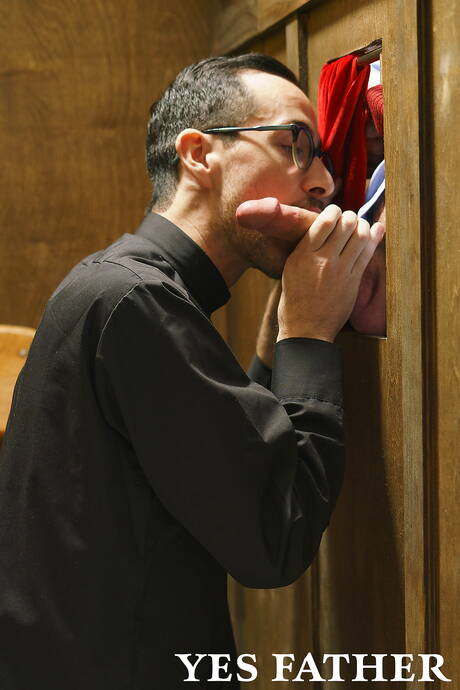 Nette amerikanische Jungs, heißer Twink Dakota Lovell und junger Pater Fiore haben einen guten Analsex