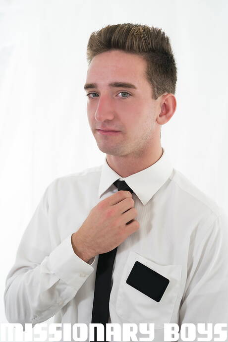 Missionary Boys: American pornstars hot twink Ashton Garner and strongman Bishop Davies fuck ass after blowjob