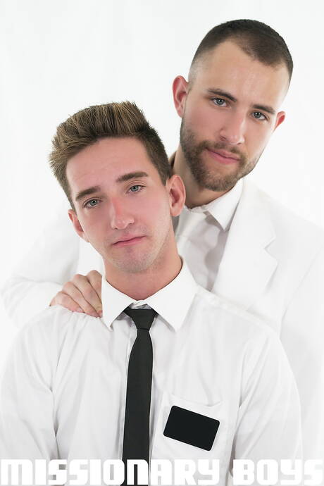 American pornstars hot twink Ashton Garner and strongman Bishop Davies fuck ass after blowjob