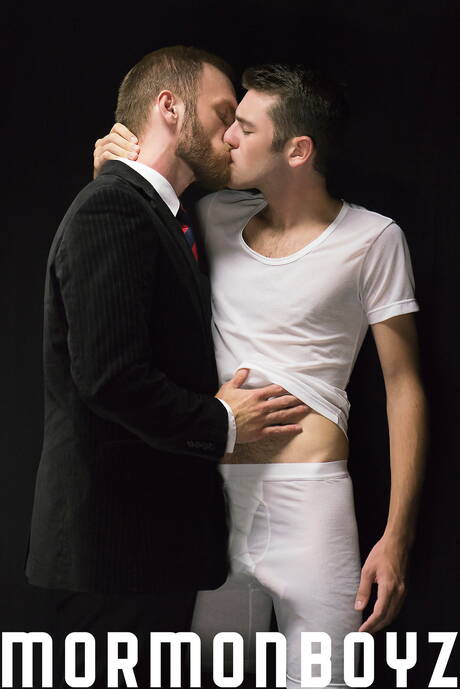 帥哥Brayden Wolf，Myles Landon和Peter Marcus正在幹屁股