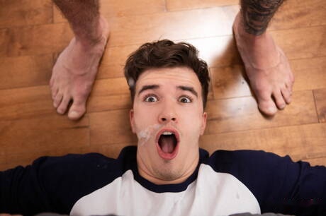 Men: Sexy trio William Seed, Maverick Sun and Mimi in bisexual fuck