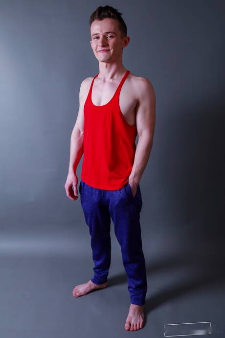 Hot americans, hairy bear Alpha Wolfe and hunky guy Grant Ducati fuck ass after sucking cock