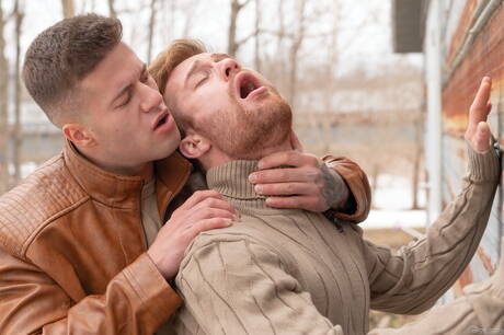 French otter Olivier Robert and canadian hunk Clark Delgaty have a good sex outdoor