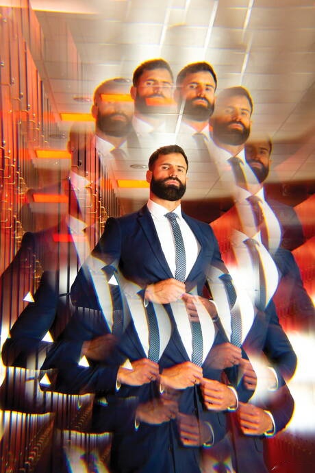 Spanish bear Dani Robles and black beefy Andre Donovan in black on white sex outdoor