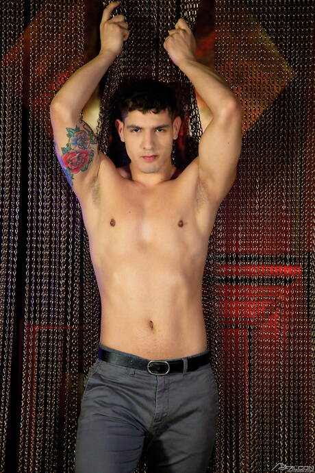 Latin muscular Bastian Karim and spanish muscular Diego Reyes have a hot couple sex