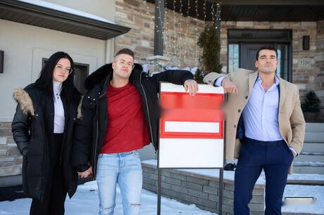 Canadian husky guy Clark Delgaty and latin muscular Presley Scott in hot homosexual scene outside