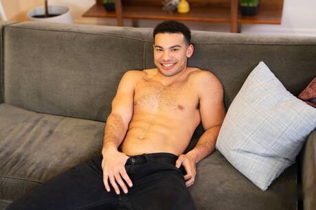 Beefy Holden and muscular Ozzy fuck ass after sucking cock