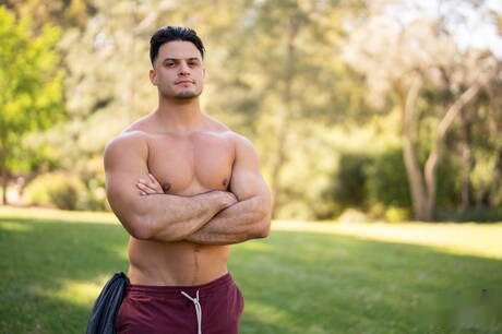 American bodybuilder Axel Rockham and  Sumner have a hot couple sex outside