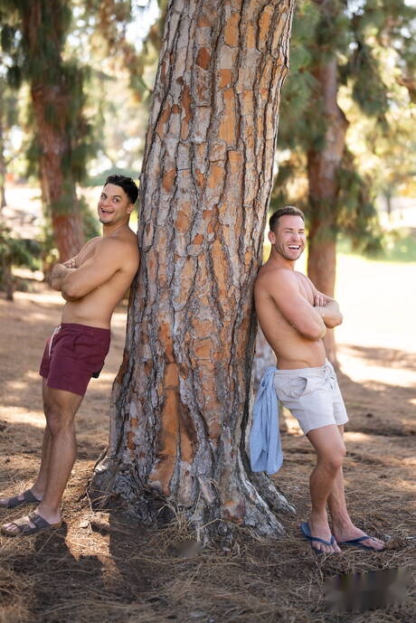 American bodybuilder Axel Rockham and  Sumner have a hot couple sex outside