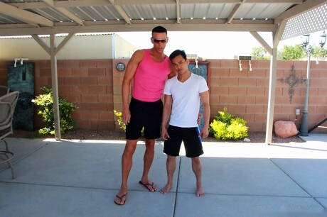 Peter Fever: Nice american guys beefy Eli Lewis and beefcake Austin Keyes have anal sex