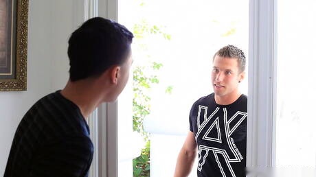 Peter Le, Coda Filthy, Jessie Lee, Rod Peterson, Owen Michaels, Eli Lewis, Austin Keyes, Sean Duran, Michael Cummings na zdjęciach BTS