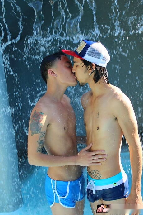 Two american guys young boy Rave Hardick and tough guy Coda Filthy have a good sex at the pool