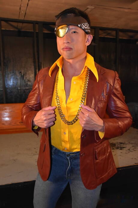 Alex, Ari Nucci, Jessie, FX, David in hot bang